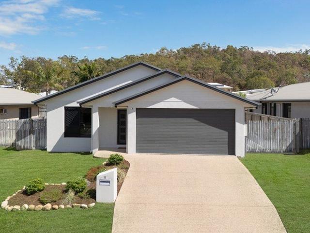 Warm, welcoming and move in ready