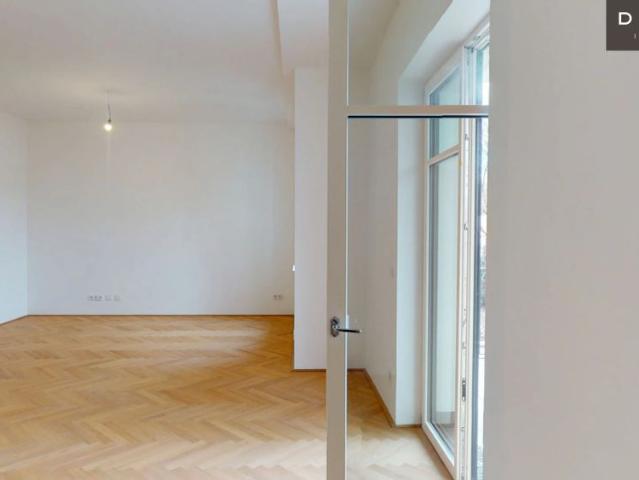 | WÄRMEPUMPE | BALKON | ERSTBEZUG NACH SANIERUNG |