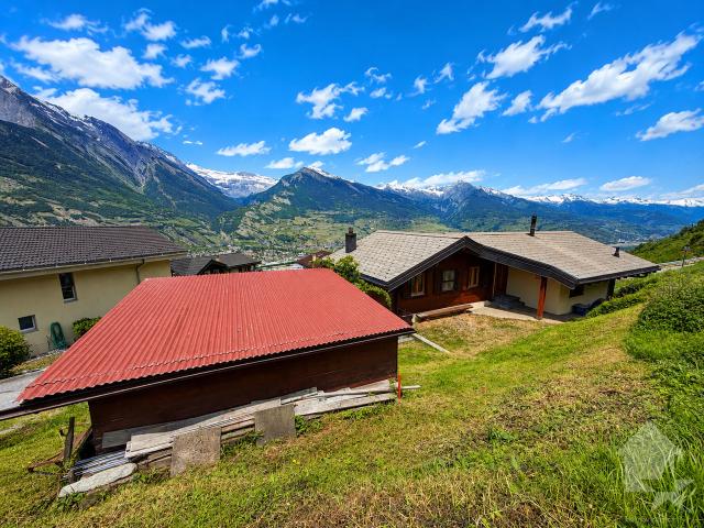 Warmes Haus voller Charme mit Panoramablick