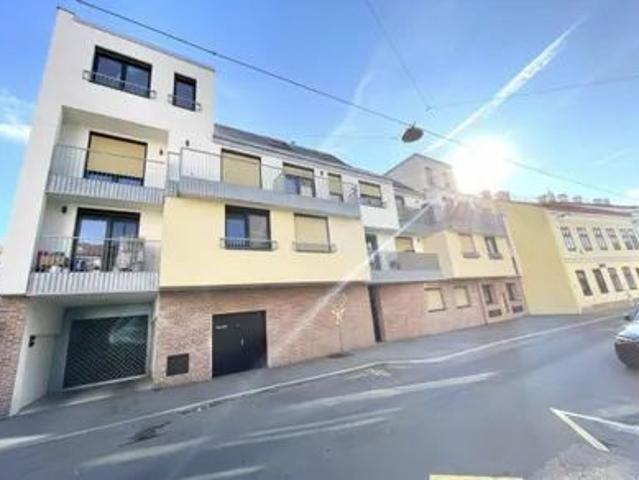 WARMMIETE Goldener Hirsch Stilvolle 3 Zimmer Wohnung mit Balkon und TRAUMTERRASSE
