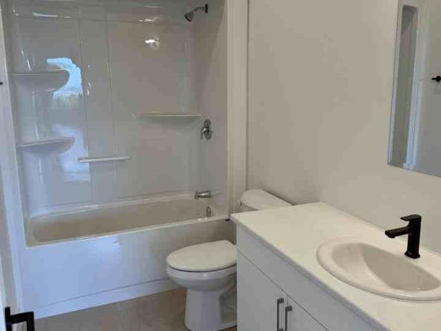 Warner Estates Studio Apartment for Rent at 305 Warner St, Moncton, NB E1A 5T3 Harrisville