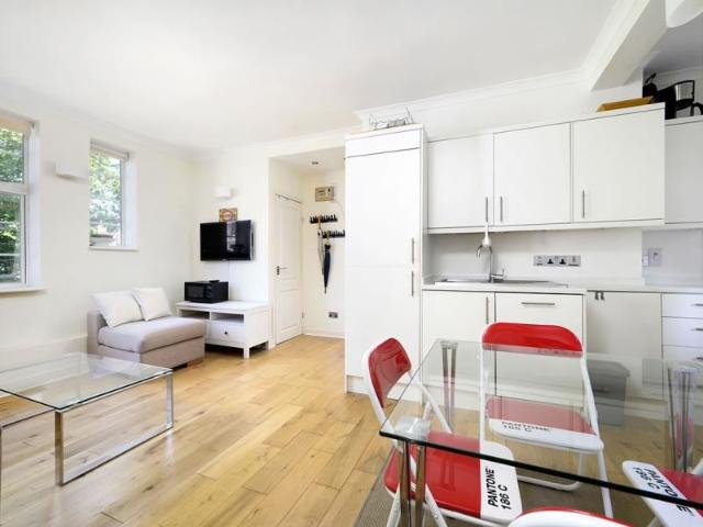 Warner House, South Ken SW10, 1 bed flat to rent, £2,650 pcm | PrimeLocation