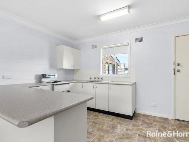 Warners Bay living!