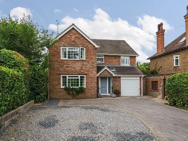 Warnham Road, Horsham, West Sussex, 2 RH12, 4 bed detached house to rent, £3,200 pcm | PrimeLocation