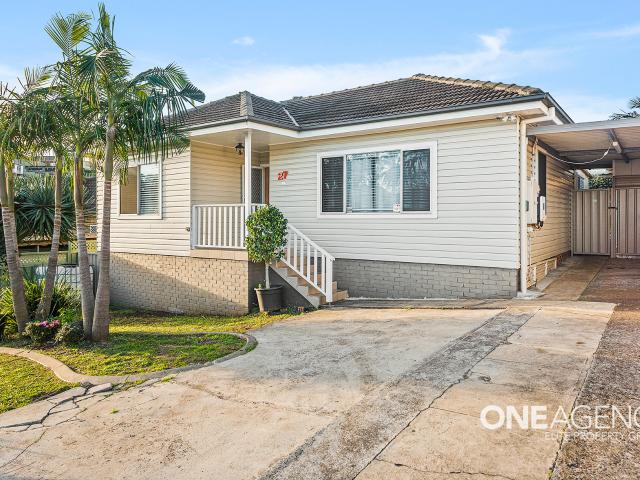 Warrawong 27 Barbara Avenue