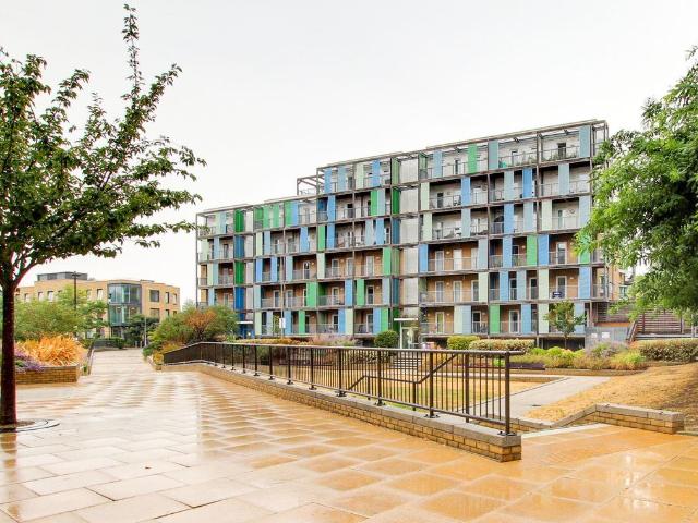 Warren Close, Cambridge CB2, 1 bed flat to rent, £1,800 pcm | PrimeLocation