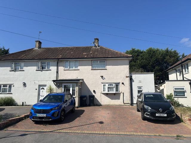 Warren Avenue, South Croydon CR2, Studio to rent, £1,000 pcm | PrimeLocation