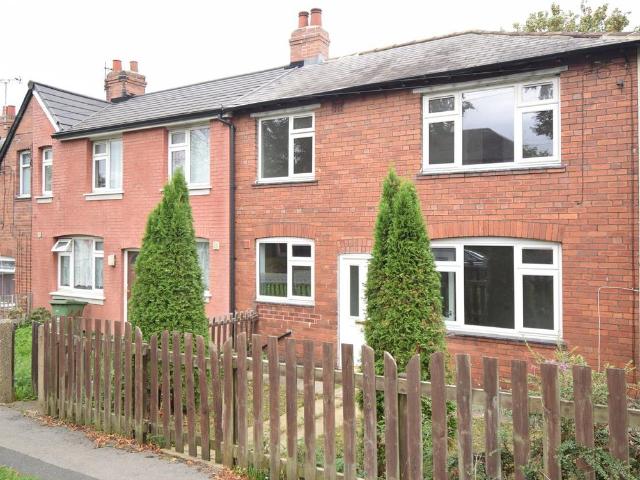 Warren Avenue, Wakefield WF2, 2 bed end terrace house to rent, £795 pcm | PrimeLocation