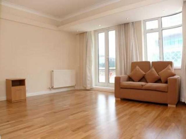 Warren Street, London, W1T 5PF, United Kingdom | Studio apartment for rent #129396565 | Rentberry