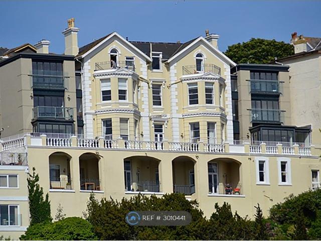 Warren Road, Torquay TQ2, 2 bed flat to rent, £1,675 pcm | PrimeLocation