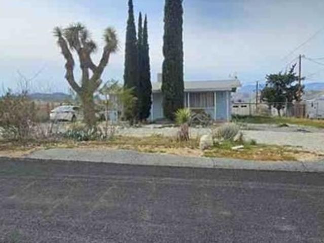 Warren Vista Ave
