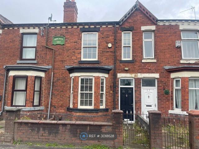 Warrington Road, Ashton In Makerfield, Wigan WN4, 3 bed terraced house to rent, £950 pcm | PrimeLocation
