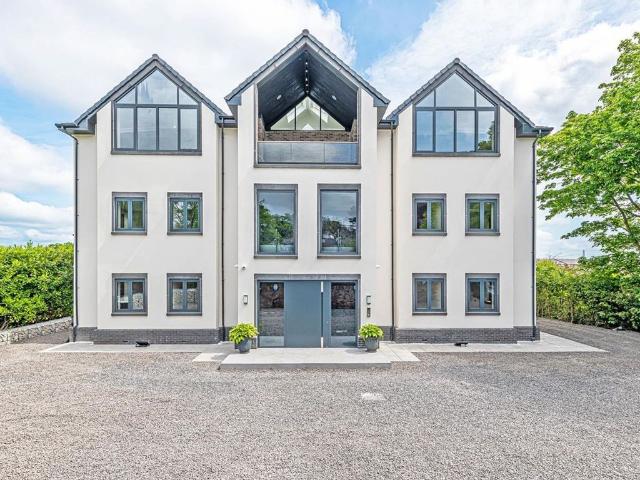 Warrington Road, Rainhill L35, 2 bed flat to rent, £2,500 pcm | PrimeLocation