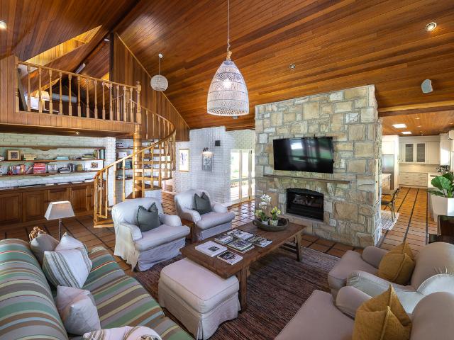 WARROON’ Where Timeless Architecture Meets the Serenity of Nature: An Incomparable Lifestyle Awaits