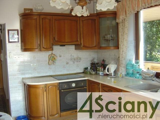 Luksusowa willa 350 m² z tarasem i bezpieczeństwem