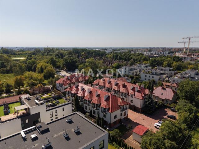 Warszawa, Włochy