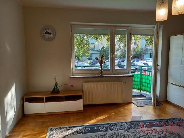 Warszawa, Włochy, Zapustna
