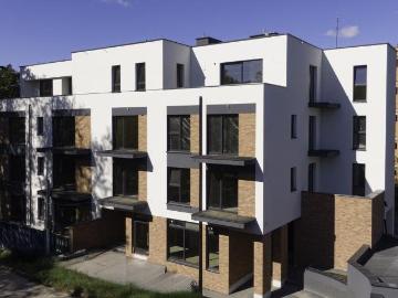 Lokal użytkowy 68 m² z ogródkiem i loggią, Wawer