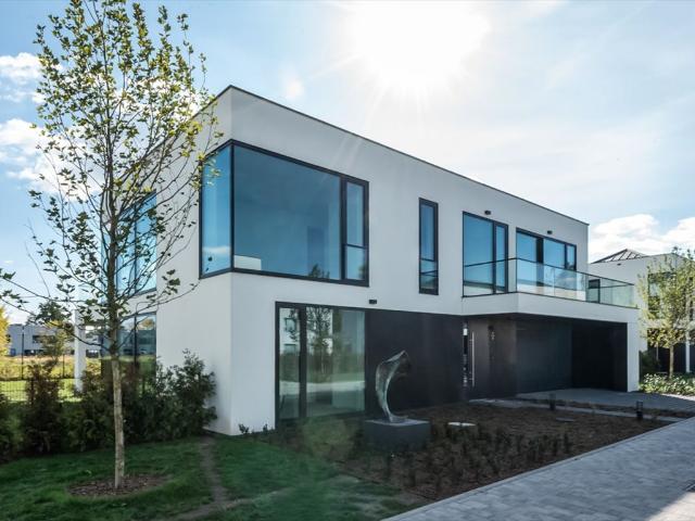 Do sprzedania luksusowa rezydencja 345 m² w Art Garden Wilanów
