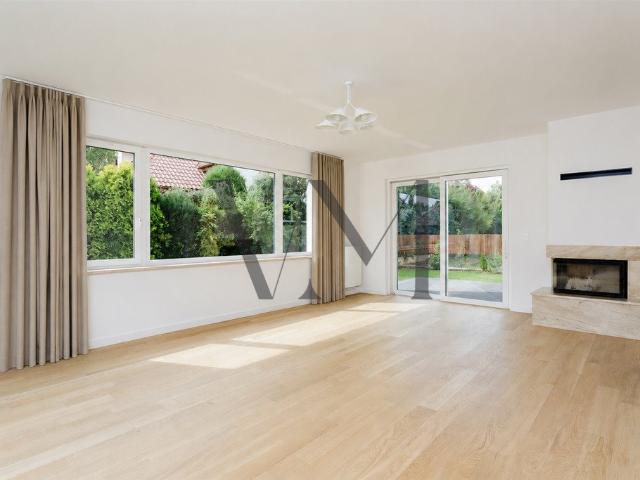 Warszawa, Wilanów, Uprawna, 300 m2