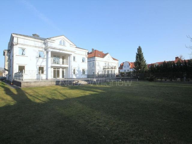 Sprzedam luksusową rezydencję 1100 m² w Wilanowie