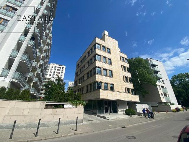 Warszawa, Mokotów, al. Wyścigowa, 913 m2