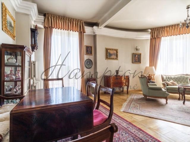 Przestronne dwupoziomowe mieszkanie z panoramicznym widokiem polecam