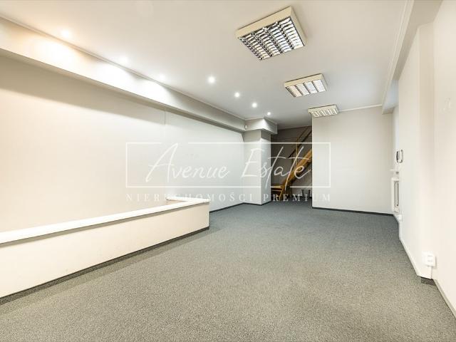 Segment skrajny 200m2 w prestiżowej Sadybie z projektem
