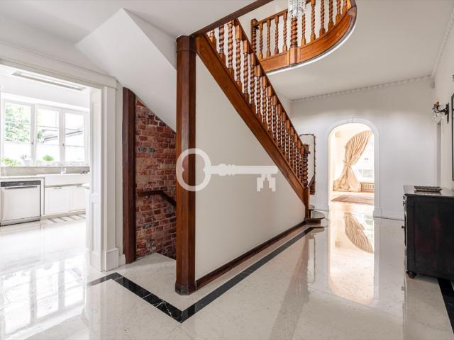 Warszawa, Ochota, Kolonia Staszica, 300 m2