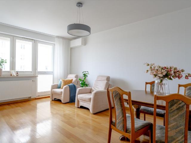 Warszawa, Praga Południe, Aleja Stanów Zjednoczonych, 71,60 m2