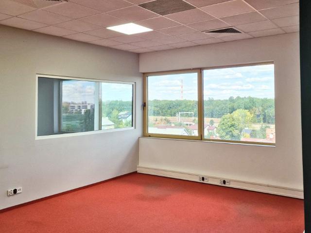 Wynajmę nowoczesne biuro 182 m² przy SKM Gocławek