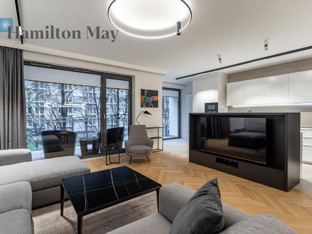 Przestronny 131 m2 apartament z tarasem i garażem