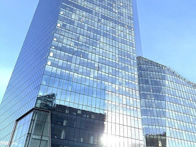 Wynajmę nowoczesny biurowiec 355 m² w centrum Warszawy