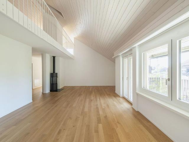 Was für ein Bijou Maisonettewohnung mit Schwedenofen!