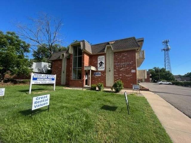 Washburn North 2 Bedroom Apartment for Rent at 1516 Sw 17th St, Topeka, KS 66604 College Hill