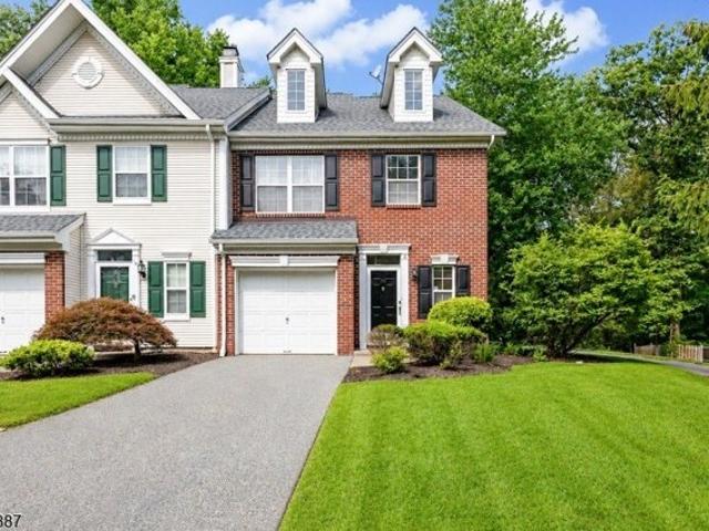 Washington Ct, Montville Township, Home For Sale