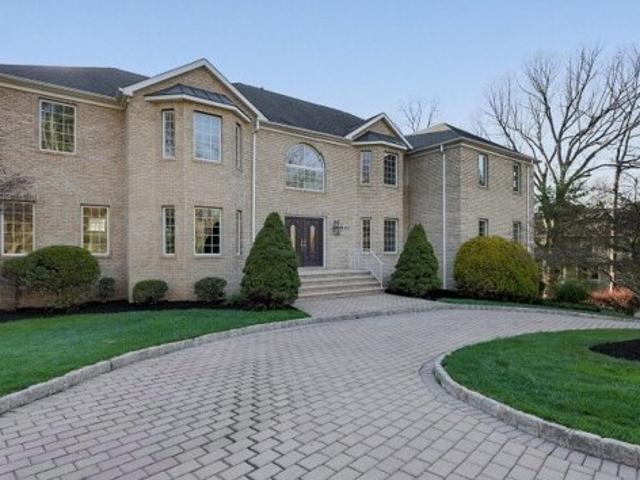 Washington Dr, Watchung, Home For Sale