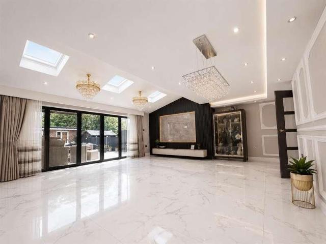 Washington Drive, Slough, SL1