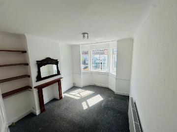 Washington Road, Worcester Park KT4, 2 bed semi detached house to rent, £2,200 pcm | PrimeLocation