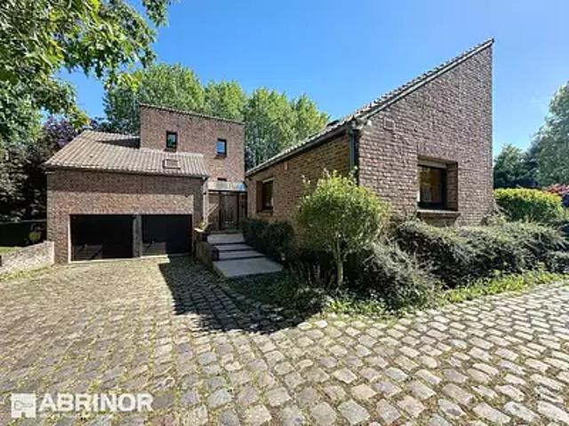 Wasquehal 59290 Achat / Vente maison 8 pièces t8 jardin