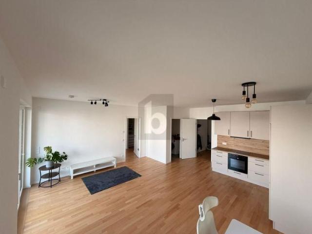 WASSERNÄHE & GROßER BALKON MIT KOMFORT