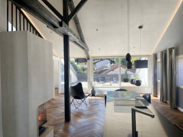 Wattens: Großzügiges Designer Loft mit ca. 125,98 m² – eine Wohnung, wie man sie heute kaum noch findet, ein seltenes Juwel im Zentrum