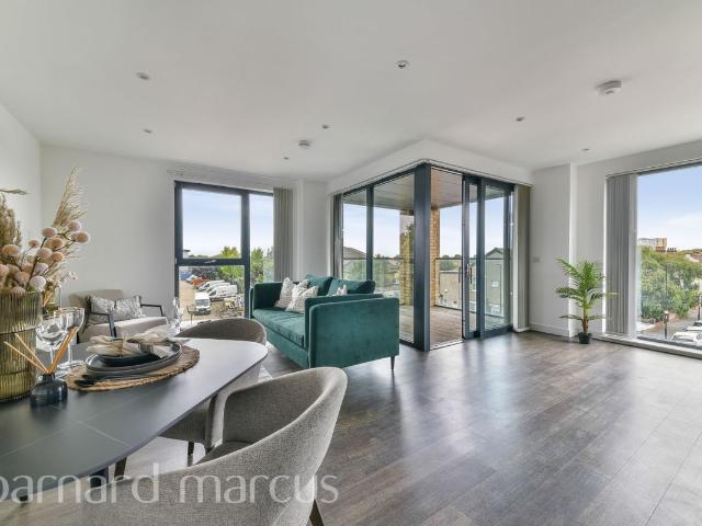Watteau Square, Croydon CR0, 2 bed flat to rent, £2,100 pcm | PrimeLocation