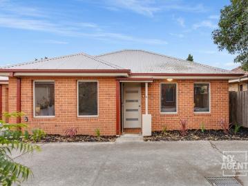 WATCH THE VIDEO TOUR HOSTED BY MATT GILBEE*Fully refreshed double fronted 3 bedroom 2 bathroom home