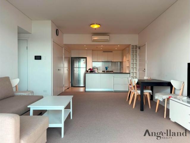 Water View Fully Furnished Apt in the Heart of Rhodes