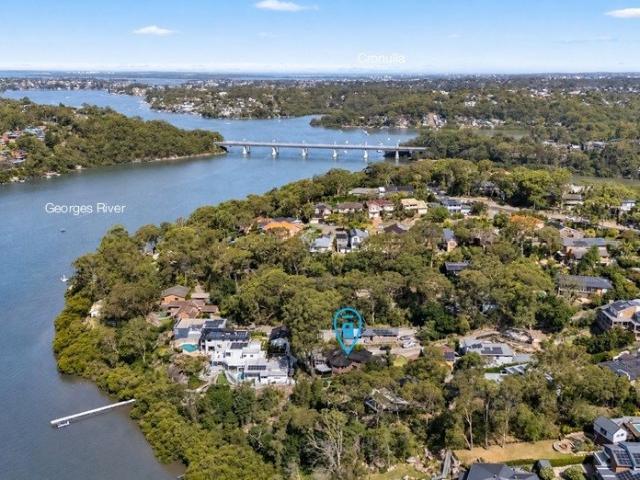 Water Views and Room To Move!