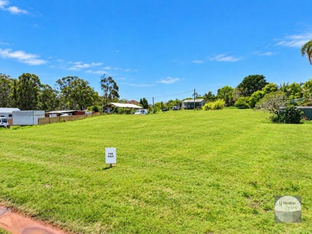 WATER VIEWS & SPECTACULAR SUNSETS â 615mÂ² CLEARED BLOCK!