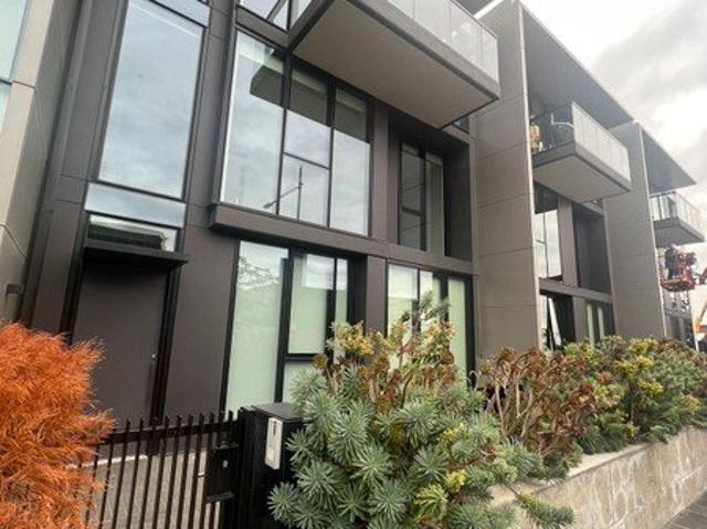 WATER FRONT 4 LEVEL TOWNHOUSE available 10/5/2024