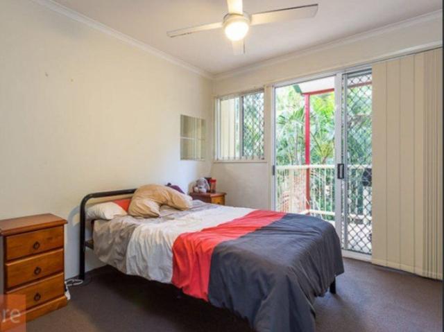 Water inc + all Furniture Prime Location Near Train Station & City!