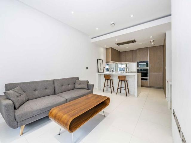 Water Lane, EC3R, London